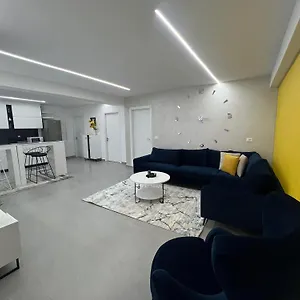 apt-mon-priv-tirana.albaniahotels.org/